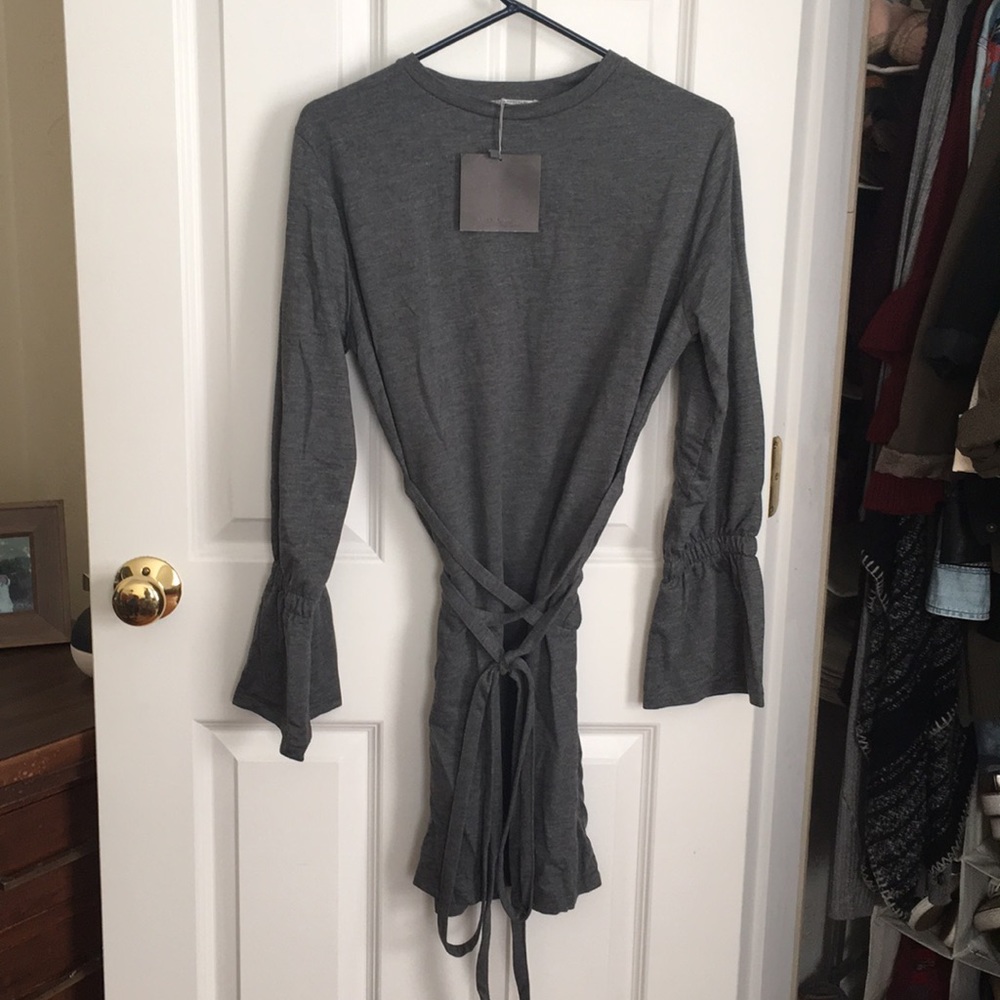 NWT Zara bell-sleeve cotton dress with wrap sash